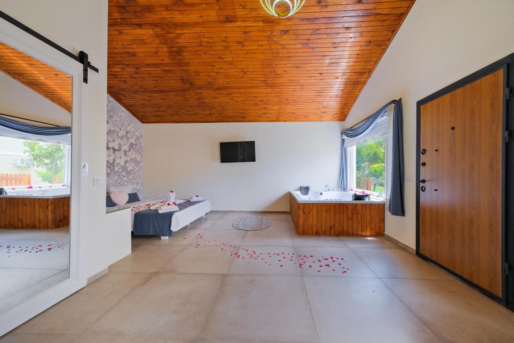 Larimar Suite Hotel Oludeniz Exterior foto
